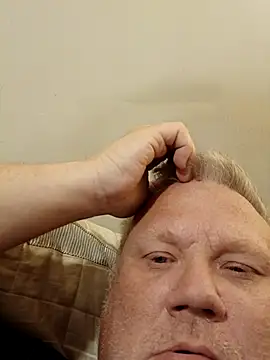 Snapshot of Jbirdb48 chatting on November 10, 11:04 am Jbirdb48 online show from November 10, 11:04 am