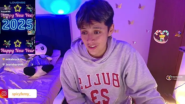 9 Fernanda 9 online show from December 21, 10:10 pm