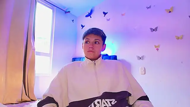 9 Fernanda 9 online show from December 4, 2:05 pm