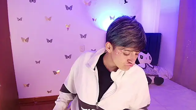 9 Fernanda 9 online show from November 18, 12:30 pm