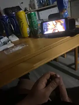 Snapshot of Playing_one chatting on November 22, 11:14 pm Playing one online show from November 22, 11:14 pm