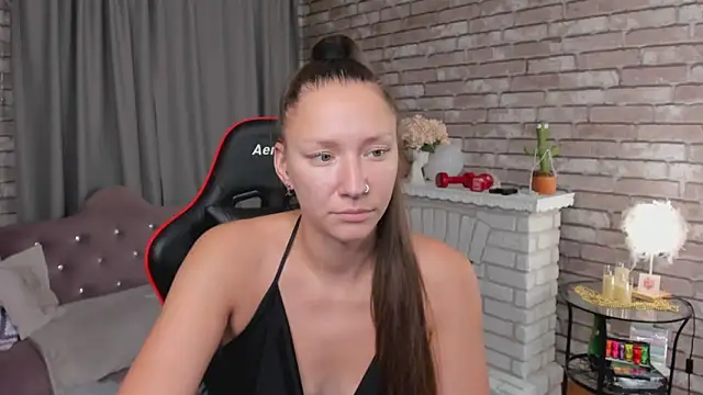 SarahCoksss online show from March 20, 12:55 am