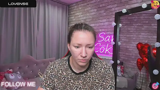 Snapshot of SarahCoksss chatting on February 26, 11:30 pm SarahCoksss online show from February 26, 11:30 pm