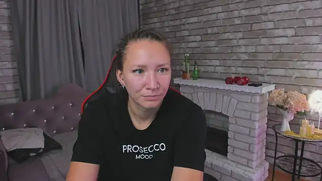 SarahCoksss online show from October 22, 12:32 am