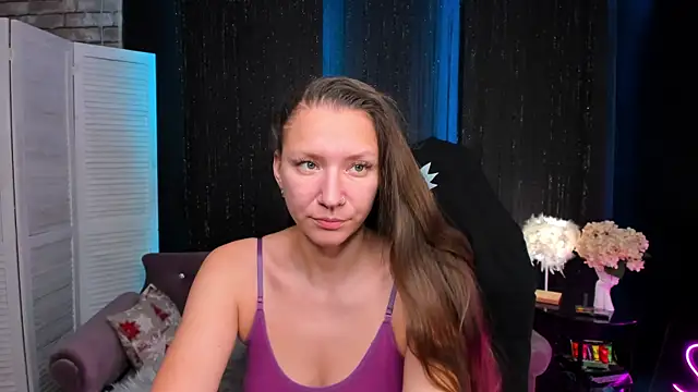 SarahCoksss online show from November 27, 12:00 am