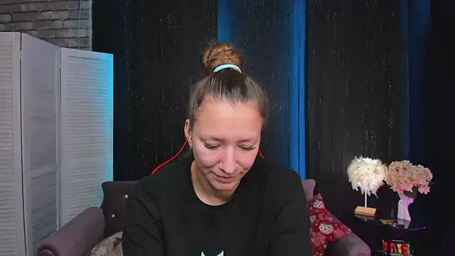 SarahCoksss online show from November 16, 12:37 am