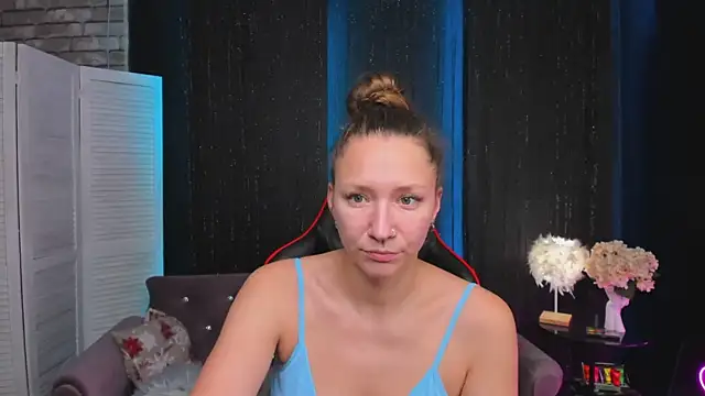 SarahCoksss online show from November 25, 12:11 am