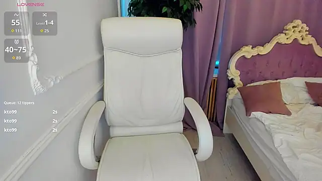 Lily Marlin online show from February 1, 12:58 pm