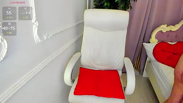 Lily Marlin online show from February 26, 9:15 pm