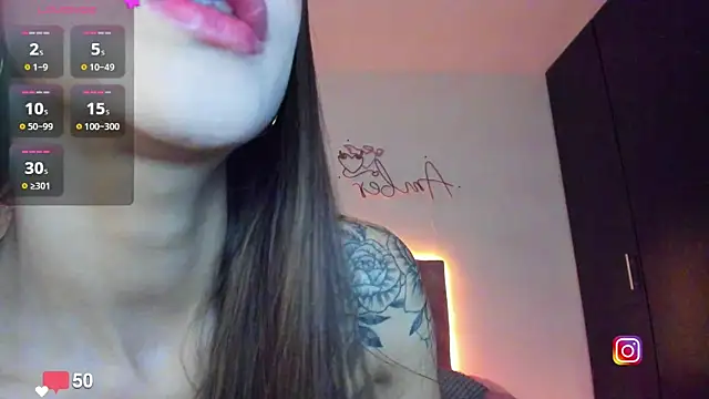 Snapshot of _amber_07 chatting on December 4, 10:07 am amber 07 online show from December 4, 10:07 am