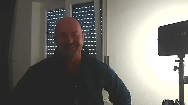 Snapshot of ManlyPrisonGuy chatting on July 16, 2:14 pm ManlyPrisonGuy online show from July 16, 2:14 pm
