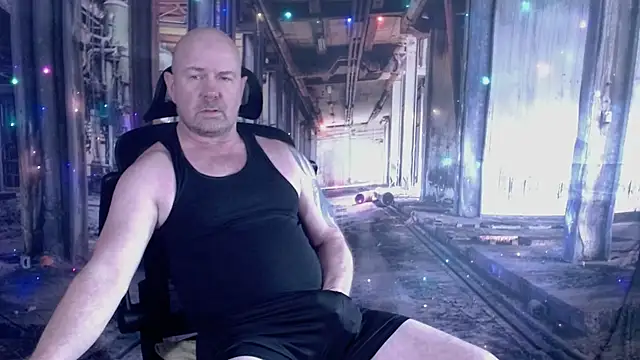 ManlyPrisonGuy online show from December 3, 1:21 pm