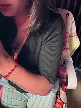 sexy-simmy online show from March 9, 7:28 pm