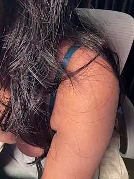 sexy-simmy online show from May 2, 7:52 pm