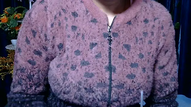 sexy-simmy online show from November 15, 1:20 am