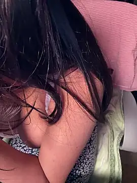 sexy-simmy online show from March 27, 7:15 pm