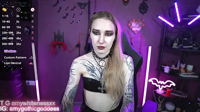amywhitenessxx online show from May 22, 11:19 am