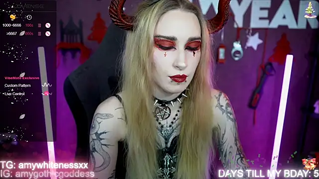 amywhitenessxx online show from December 20, 12:41 pm