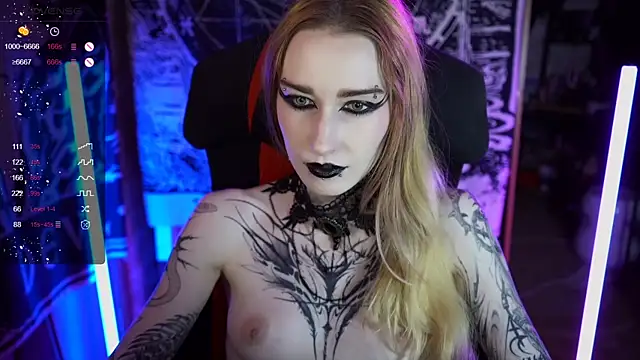 amywhitenessxx online show from December 2, 3:42 pm