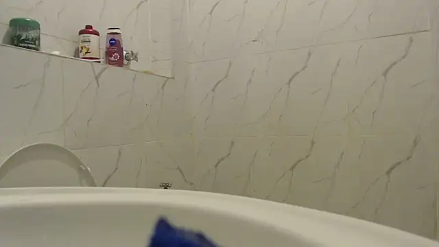 CurvyGlass online show from March 22, 4:05 am