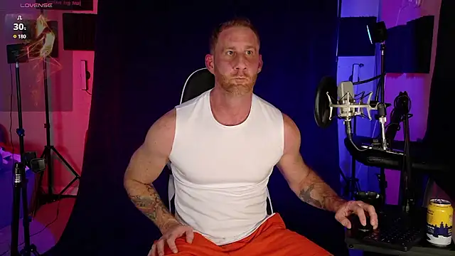 Snapshot of FiftyShadez chatting on January 11, 2:51 am FiftyShadez online show from January 11, 2:51 am