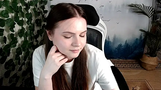 Snapshot of IxxiLiana chatting on March 21, 5:43 am IxxiLiana online show from March 21, 5:43 am