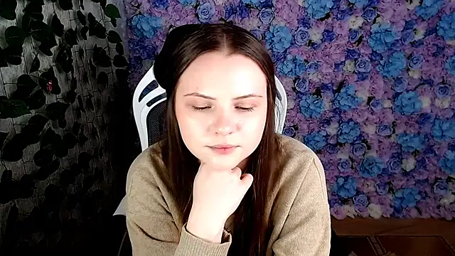 Snapshot of IxxiLiana chatting on September 14, 5:08 am IxxiLiana online show from September 14, 5:08 am