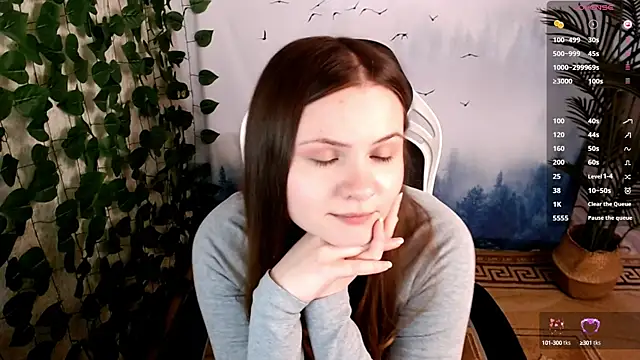 Snapshot of IxxiLiana chatting on March 17, 8:18 am IxxiLiana online show from March 17, 8:18 am