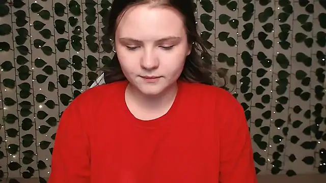 Snapshot of IxxiLiana chatting on February 13, 10:23 am IxxiLiana online show from February 13, 10:23 am