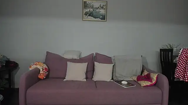 missbenz online show from October 30, 1:31 pm