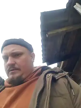 Snapshot of Pandasky chatting on February 6, 11:31 am Pandasky online show from February 6, 11:31 am