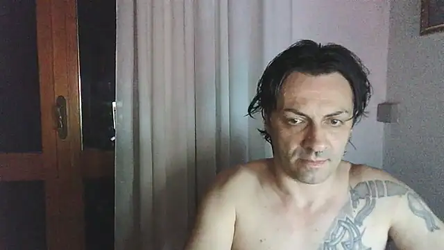 Snapshot of ciame78 chatting on October 19, 8:11 pm ciame78 online show from October 19, 8:11 pm