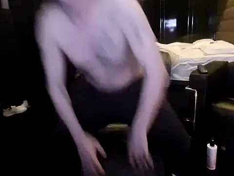 Snapshot of ciame78 chatting on November 12, 12:59 am ciame78 online show from November 12, 12:59 am