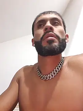 hothoney80 online show from October 23, 1:10 pm