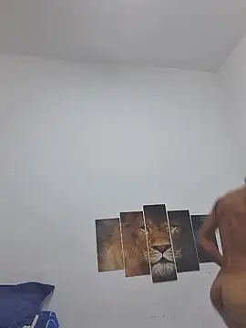 hothoney80 online show from January 13, 9:35 am