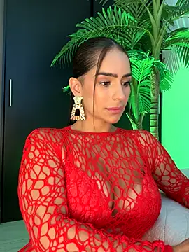 Mau White online show from December 21, 9:15 pm