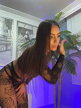 Mau White online show from February 22, 1:52 am