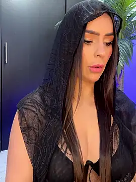 Mau White online show from January 18, 7:17 pm