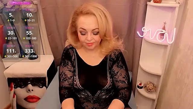ShannaKingson online show from January 10, 7:43 pm