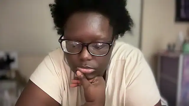 Snapshot of Yagurl__west chatting on February 27, 3:40 am Yagurl west online show from February 27, 3:40 am