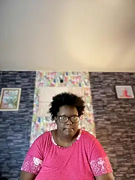 Snapshot of Yagurl__west chatting on December 1, 2:56 am Yagurl west online show from December 1, 2:56 am