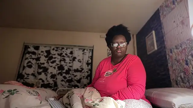 Snapshot of Yagurl__west chatting on January 7, 6:29 am Yagurl west online show from January 7, 6:29 am