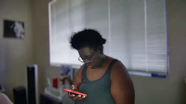 Snapshot of Yagurl__west chatting on March 3, 12:01 am Yagurl west online show from March 3, 12:01 am