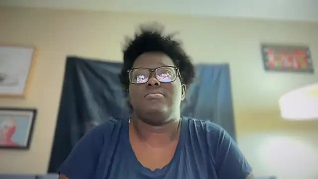 Snapshot of Yagurl__west chatting on March 23, 6:05 am Yagurl west online show from March 23, 6:05 am