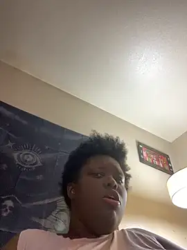 Snapshot of Yagurl__west chatting on March 21, 12:18 am Yagurl west online show from March 21, 12:18 am