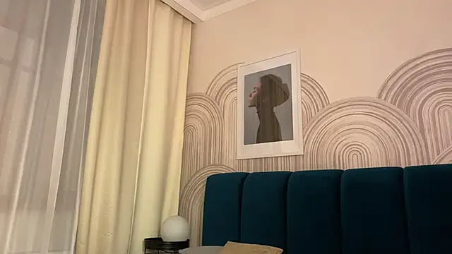 viviann evans online show from February 10, 2:43 am