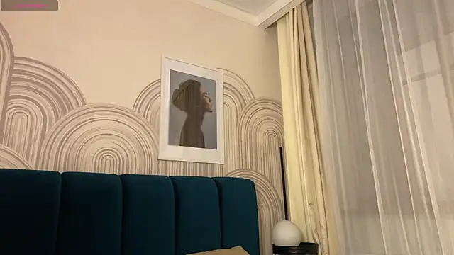 viviann evans online show from April 14, 12:59 am