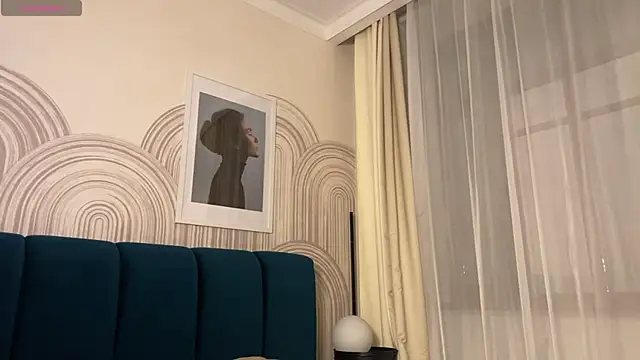 viviann evans online show from April 9, 12:56 am