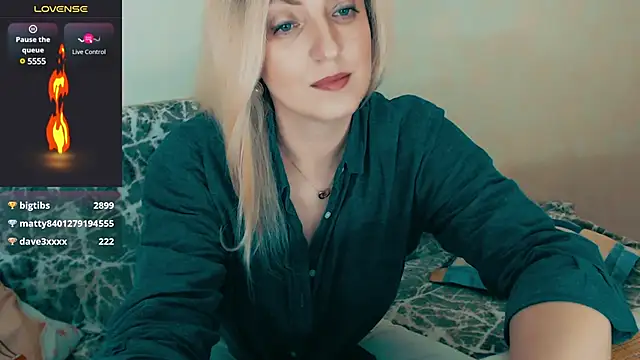 ElysonLang online show from February 13, 8:24 pm