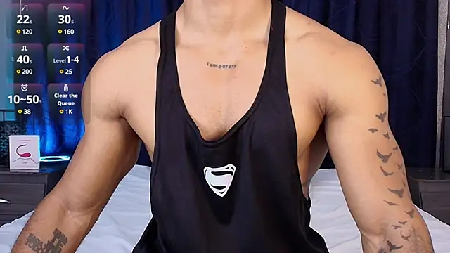 Snapshot of Manolo_Hot1 chatting on March 5, 2:45 pm Manolo Hot1 online show from March 5, 2:45 pm